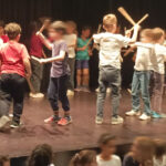 Hesta de l’escola : Danças de bastons dab l’Escola de Bizanos @ Espace Balavoine